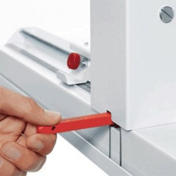 IDEAL 4300 sur Stand Massicot manuel