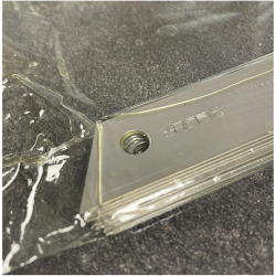 Lame fixe avec deux tranchants